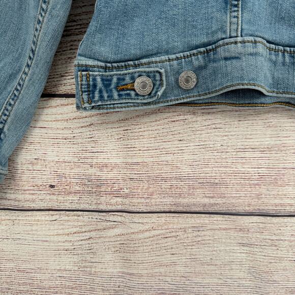 Levi's Denim Trucker Jean Jacket Juniors Size XL Blue Light Wash Denim - Picture 4 of 12